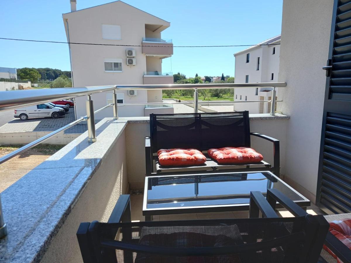 Villa Toni Biograd Na Moru Extérieur photo