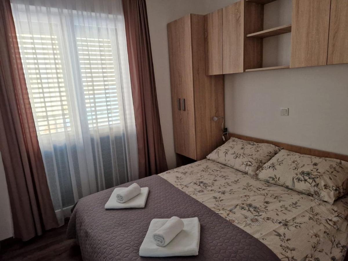 Villa Toni Biograd Na Moru Extérieur photo